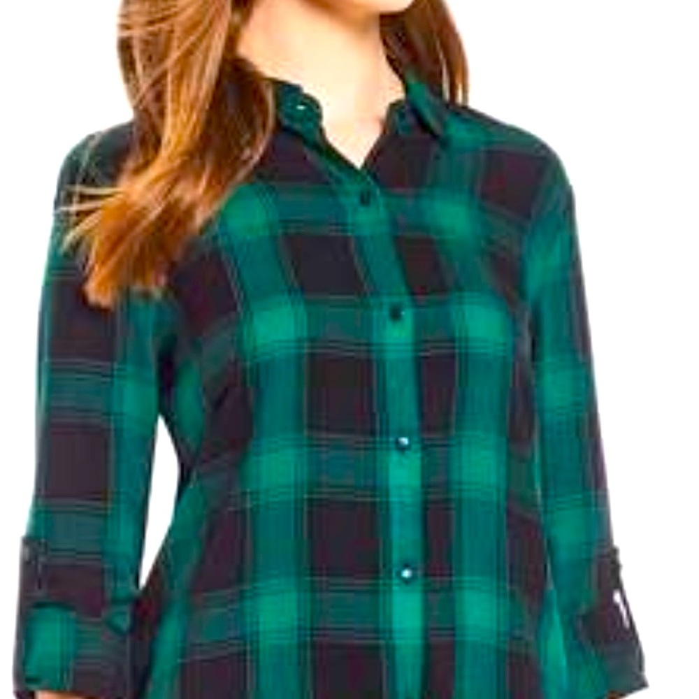 Women’s 3/4 roll tab green plaid shirt size 3X